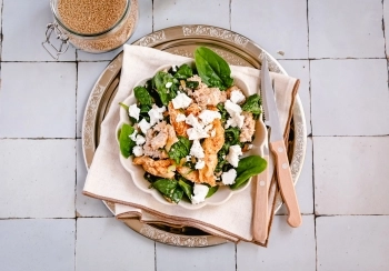 Couscous met kip, verse spinazie & feta