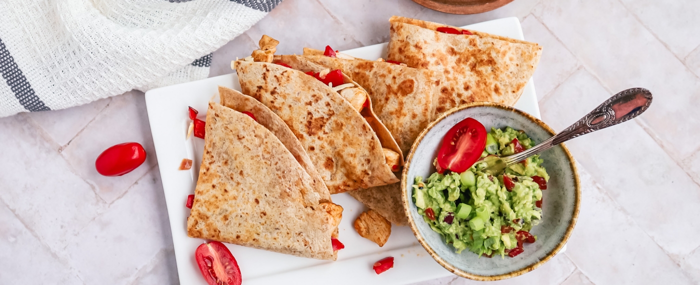 Kip quesadilla's
