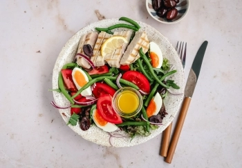 Niçoise salade met tonijnsteak