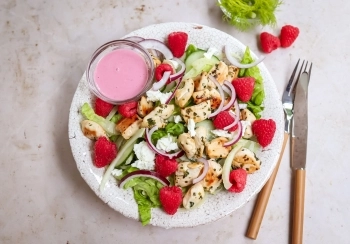 Salade met kip, venkel & frambozen