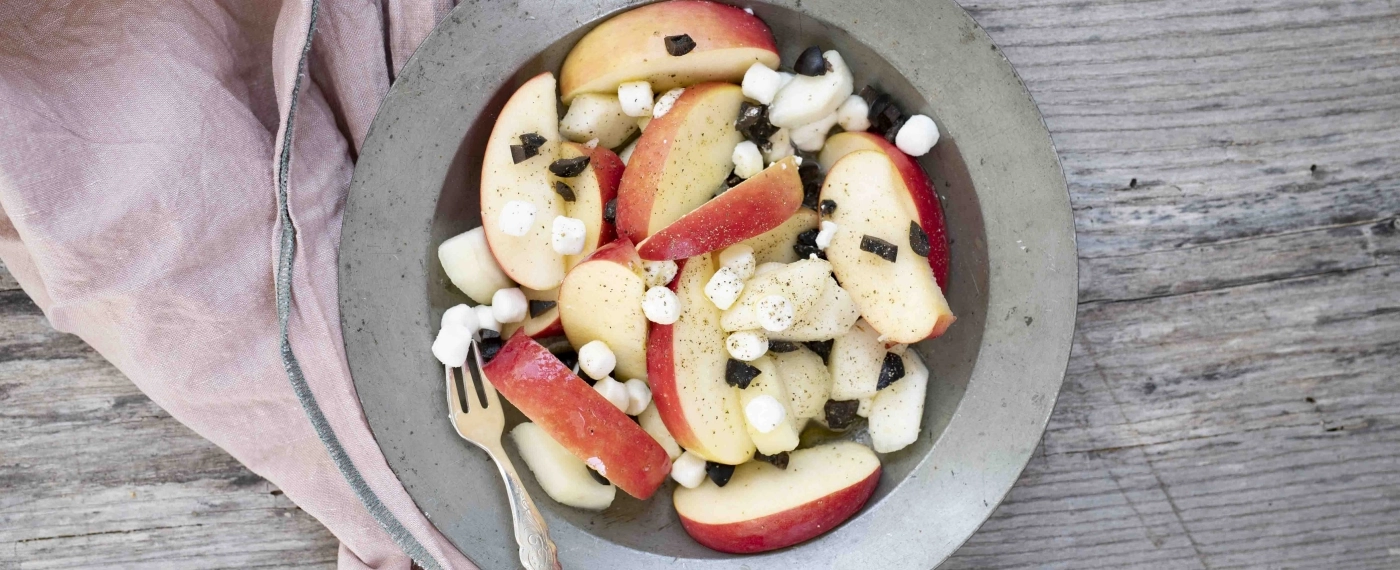 Fruitsnack met geitenkaas bolletjes