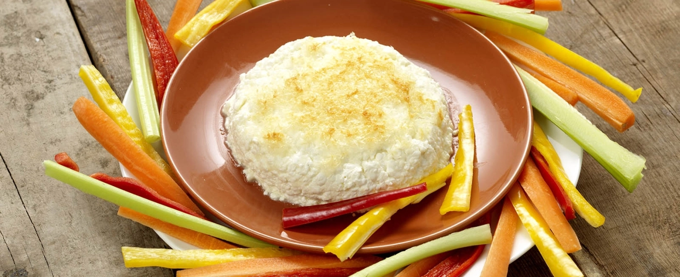 Gegratineerde cottage cheese met groenten
