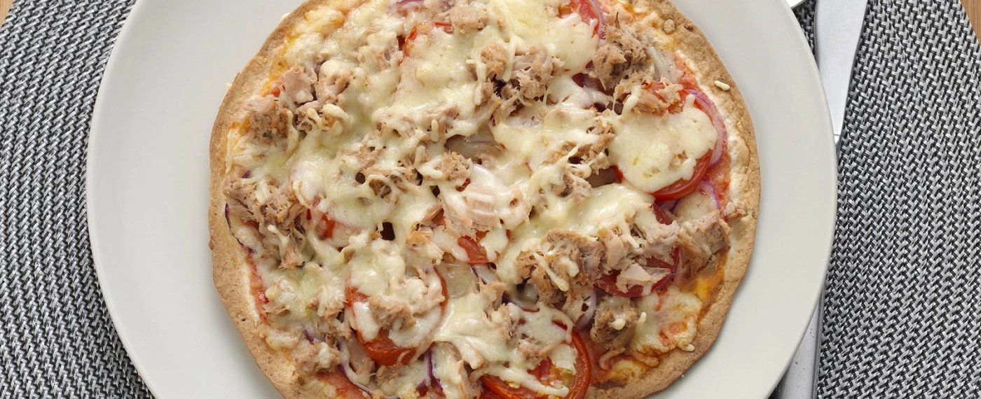 Wrap pizza met tonijn