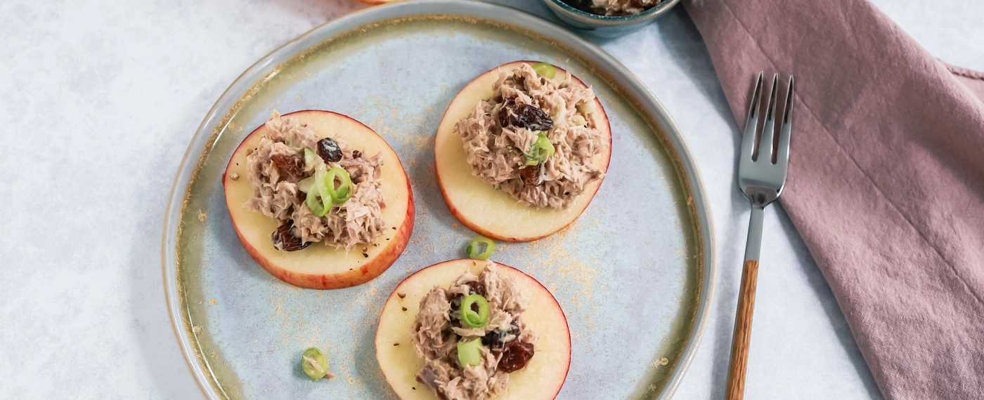 Appel plakjes met tonijnsalade