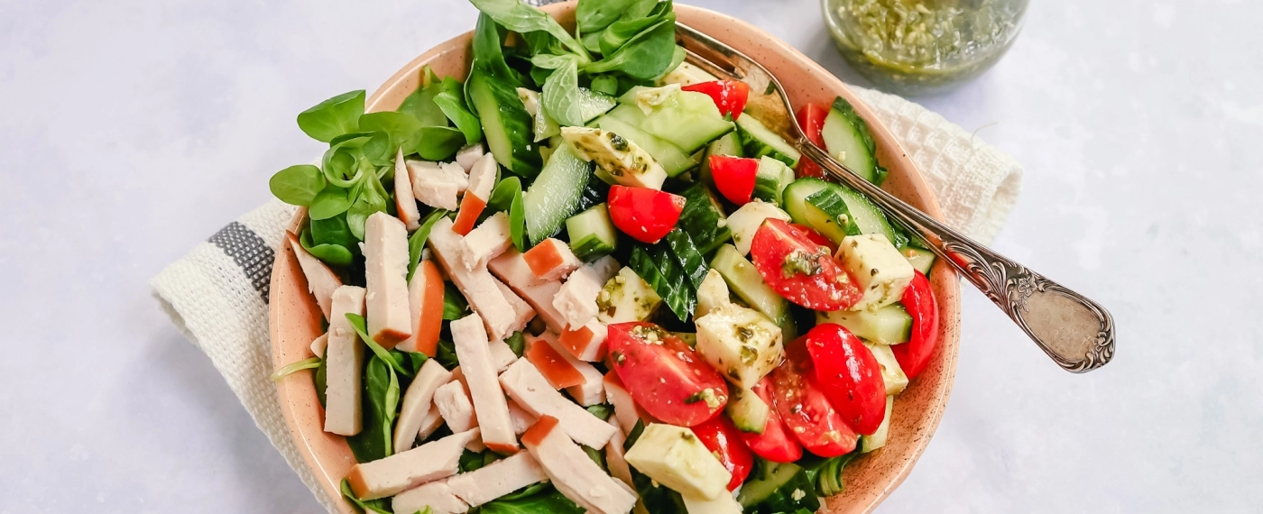 Caprese salade met kipreepjes