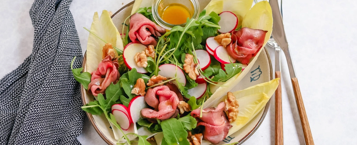 Witlofsalade met rosbief