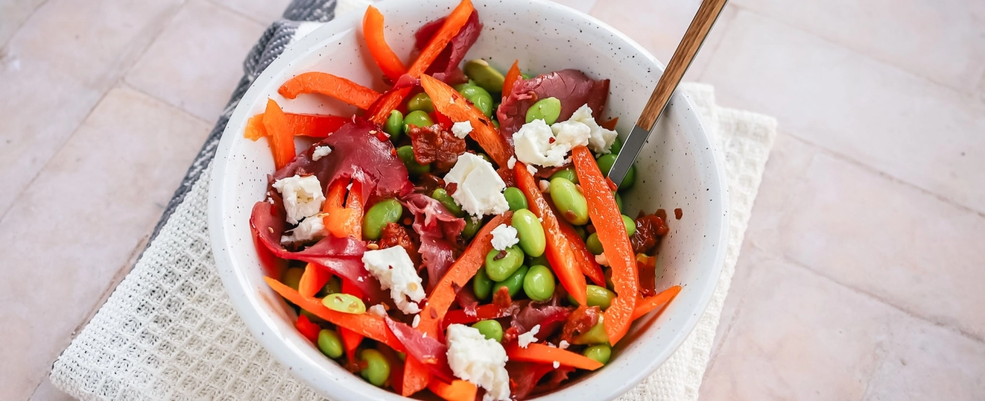 Edamame salade met rookvlees & feta