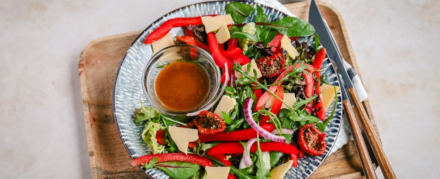 Salade met paprika & kaas