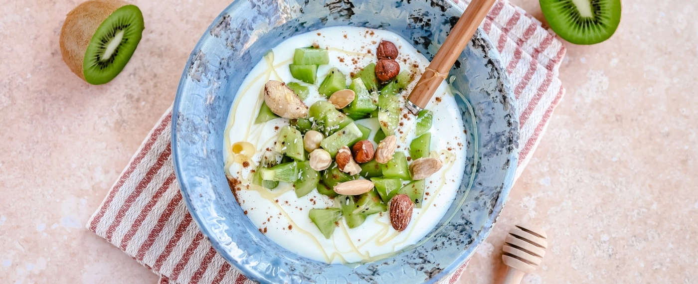 Yoghurt met kiwi & kaneel