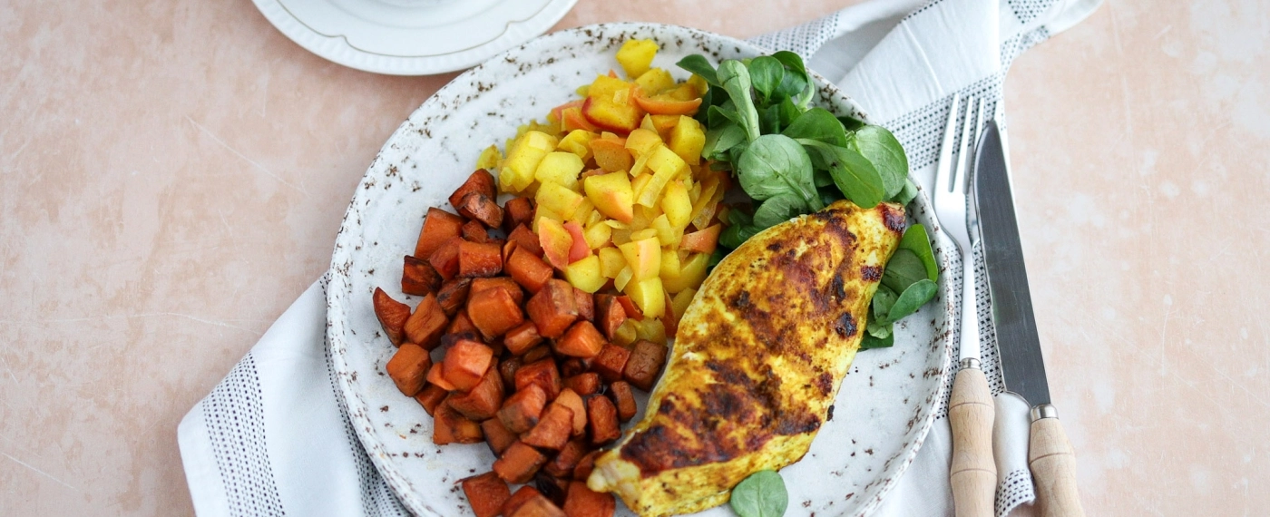 Kipfilet met hartige appelcompote & zoete aardappel