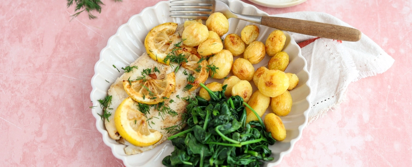 Pangasiusfilet met citroen, spinazie & krieltjes uit de oven