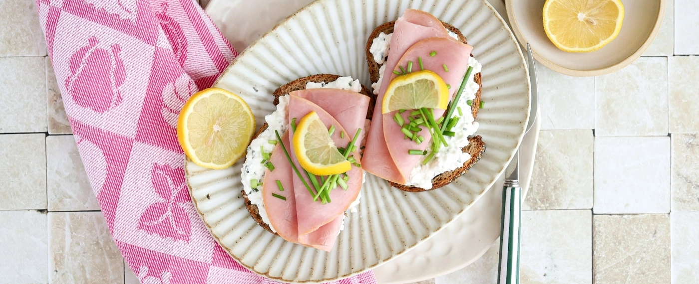 Brood met ham & cottage cheese