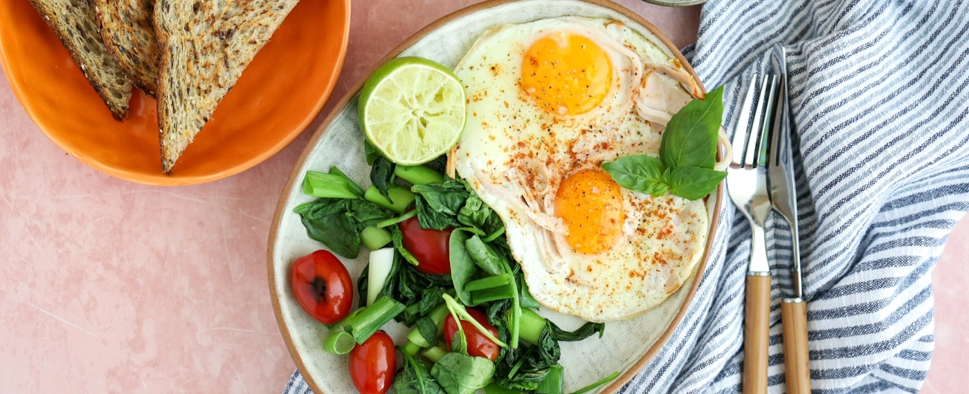 Spiegelei met reepjes kalkoenfilet