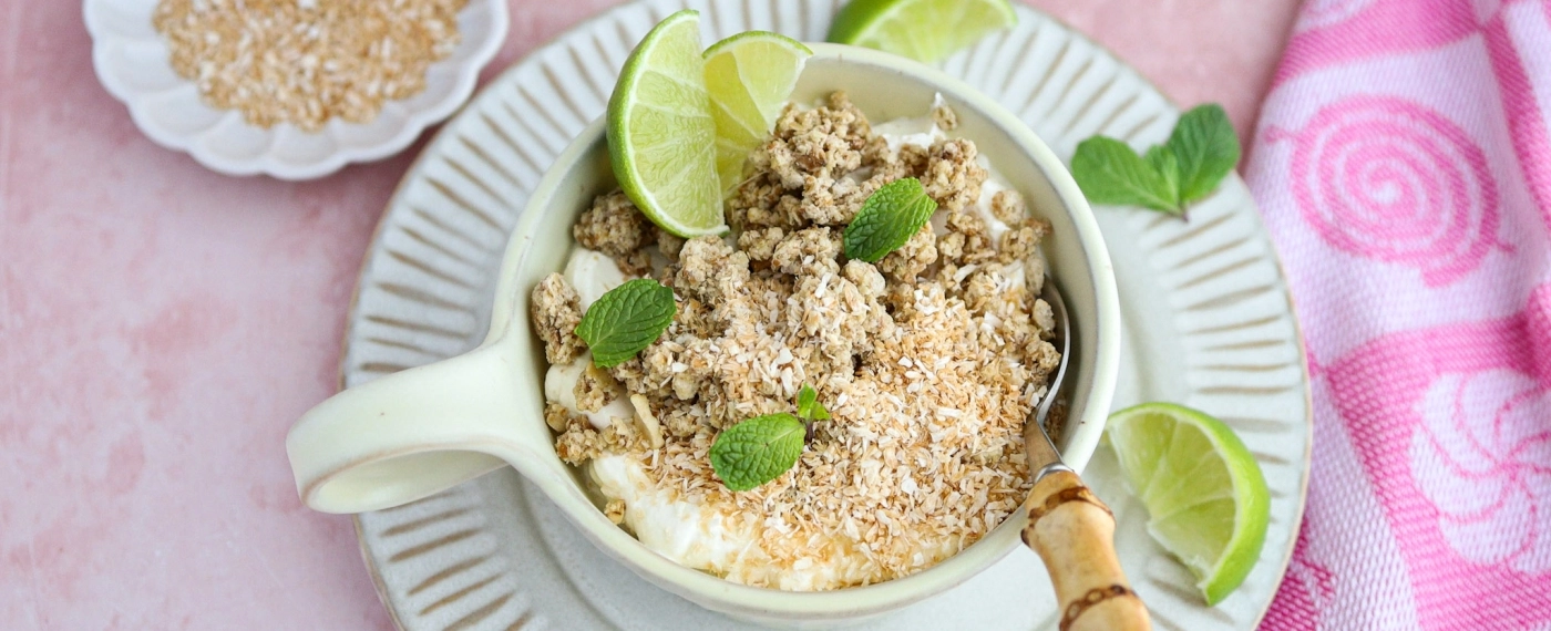 Limoenkwark met muesli & kokos