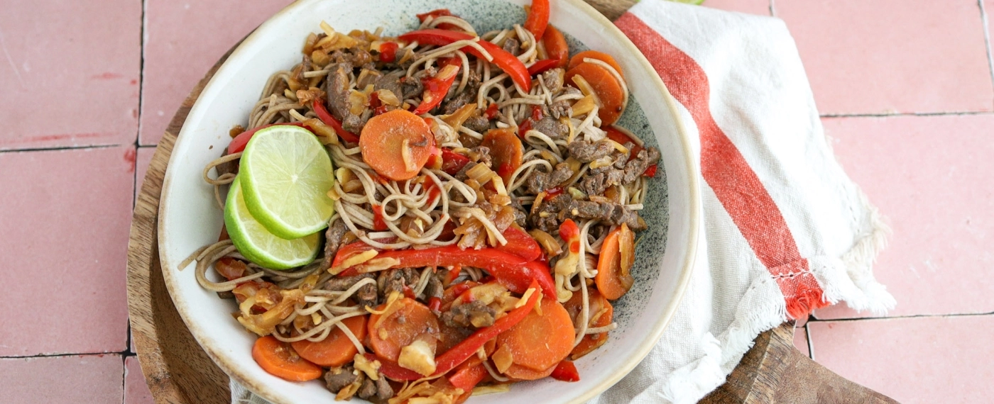 Chow mein met runderreepjes