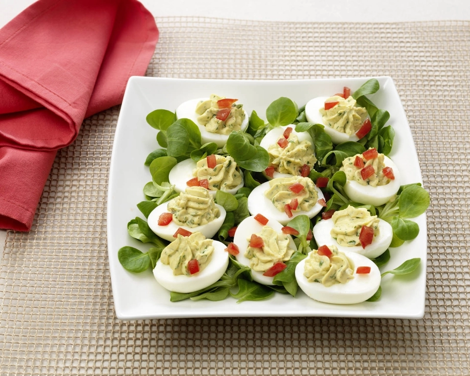 Gevulde eitjes met Parmezaanse kaas