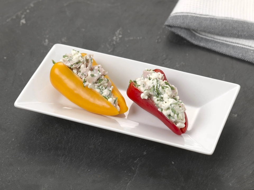 Gevulde puntpaprika met hamsalade