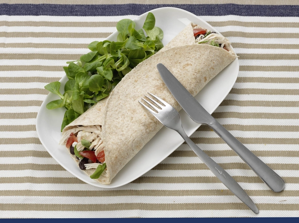 Mexicaanse burrito's met kip & zwarte bonen