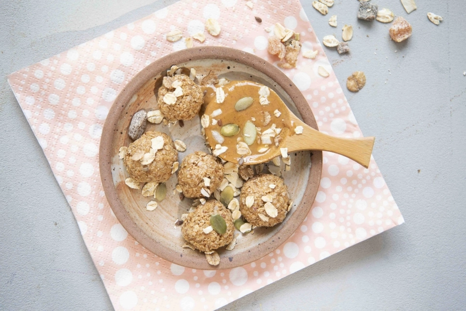 Muesli & pindakaas balletjes