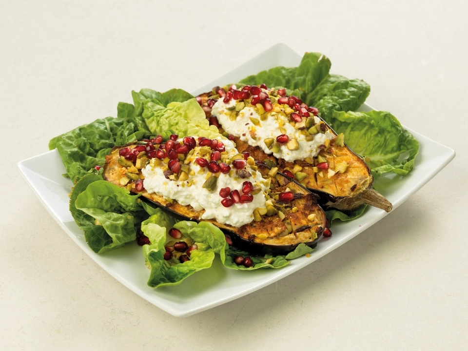 Pittige aubergine met noten