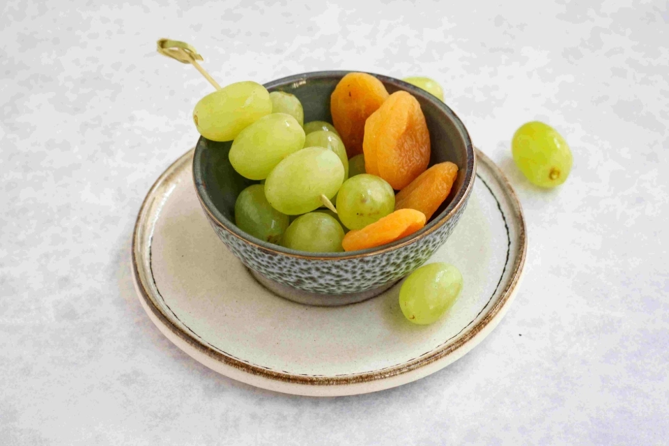 Druiven met abrikozen