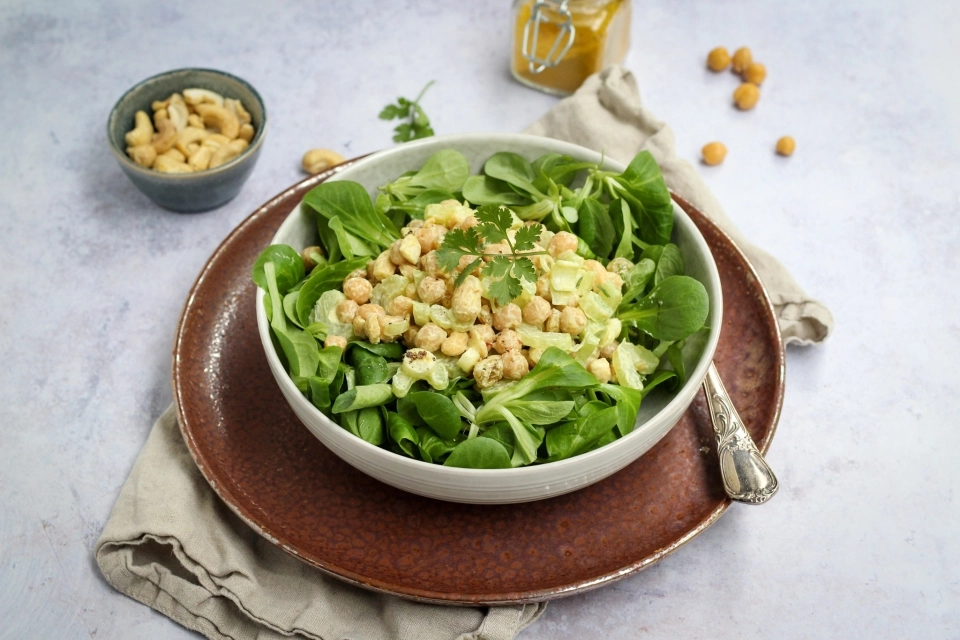 Kerrie & kikkererwten salade