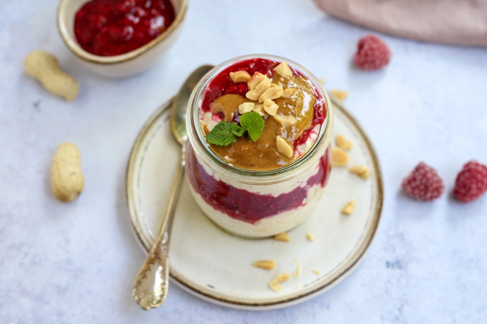 Overnight oats met frambozen & pindakaas