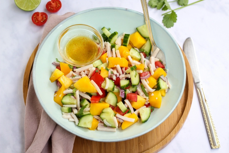 Salade met kipreepjes & mango