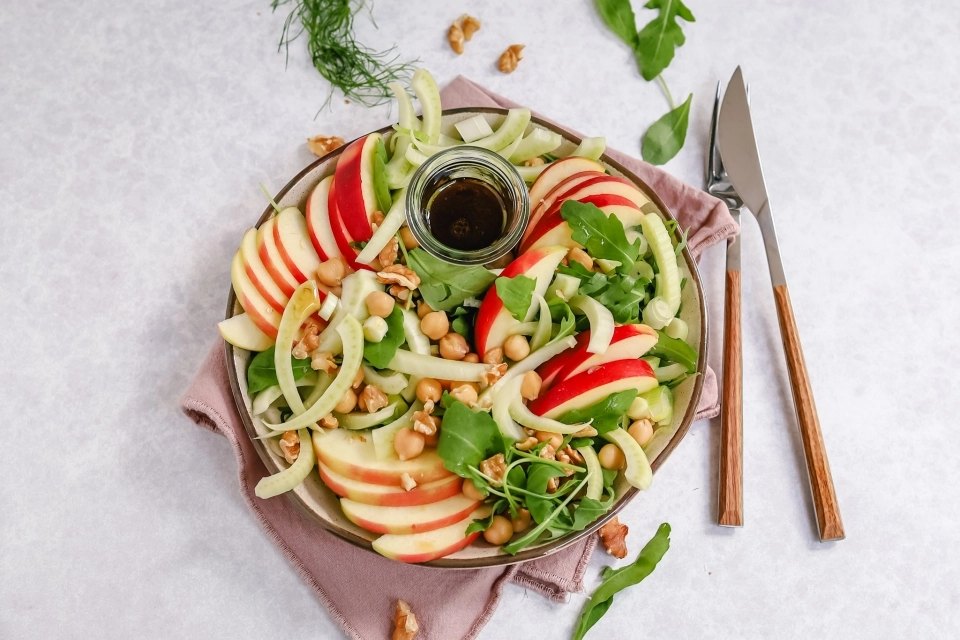 Venkelsalade met appel & kikkererwten