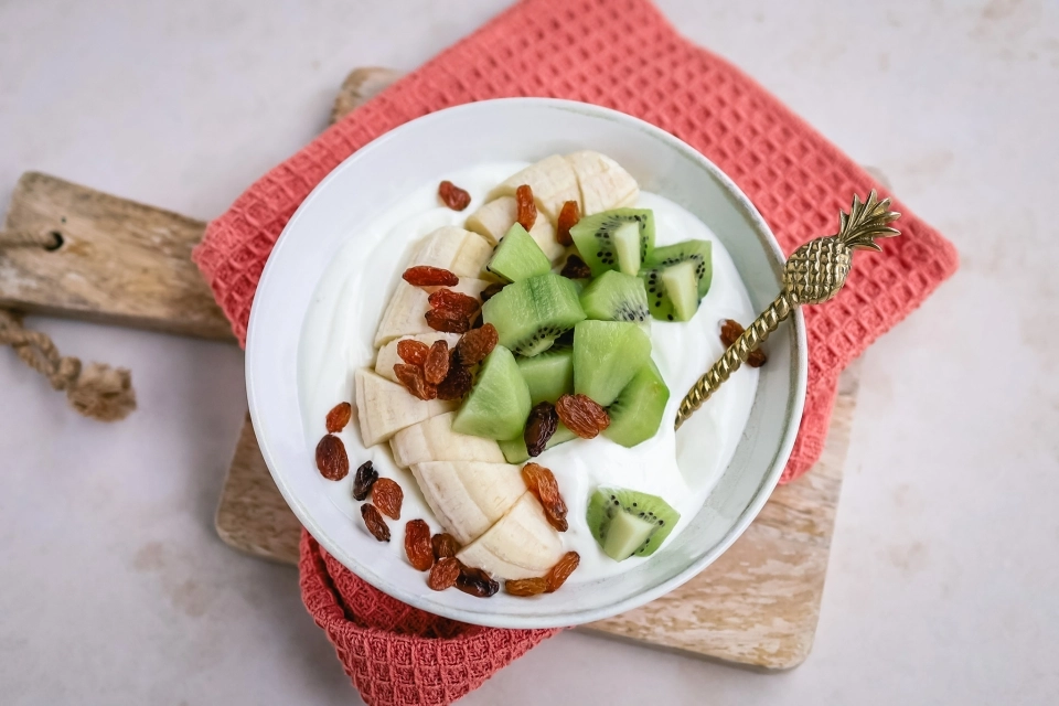 Kwark met banaan & kiwi