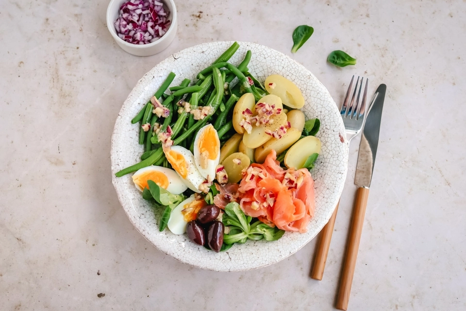 Niçoise salade met gerookte zalm & krieltjes