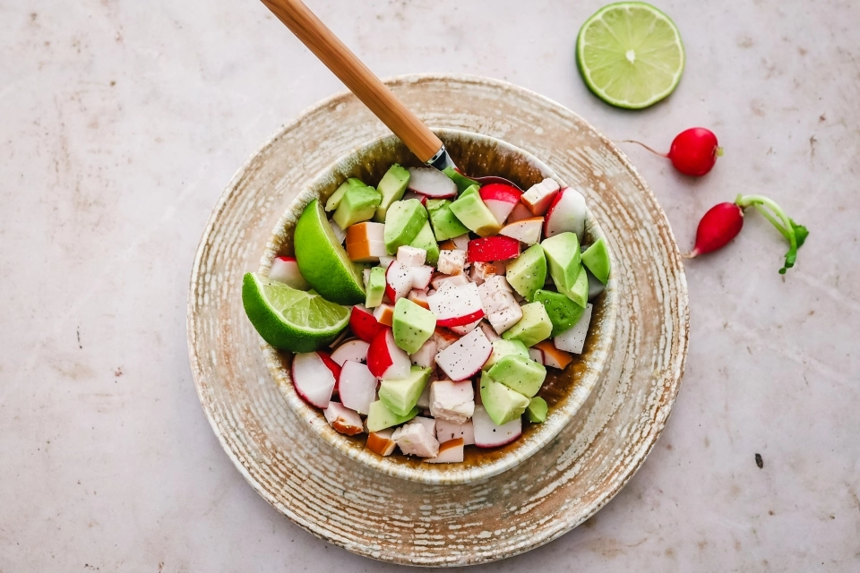 Avocado met gerookte kipfilet