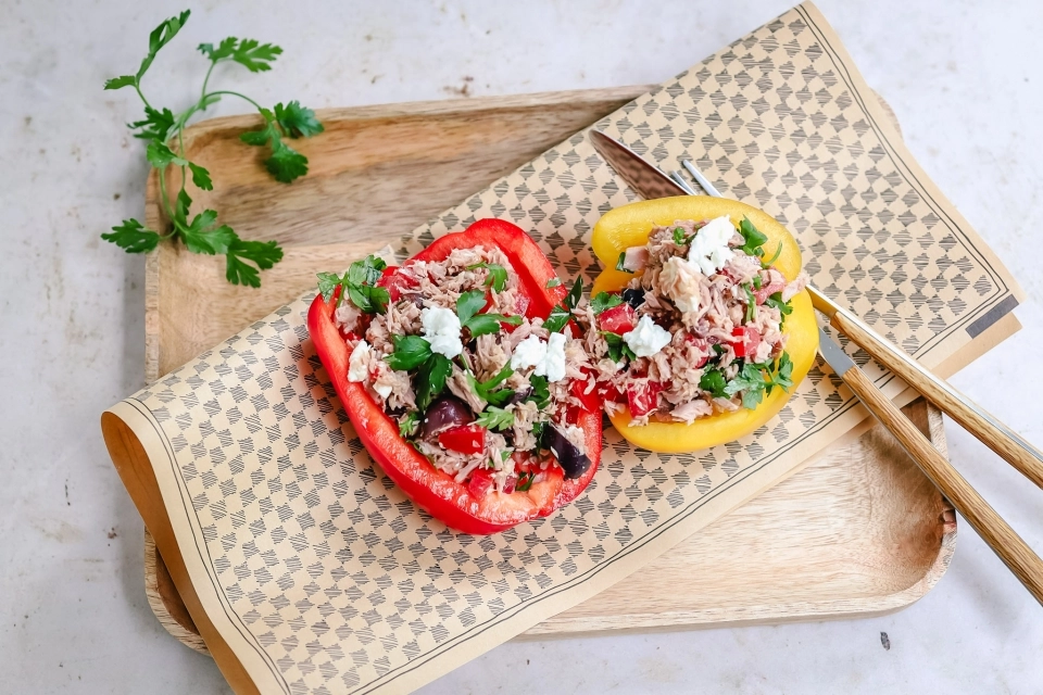 Gevulde paprika met tonijnsalade