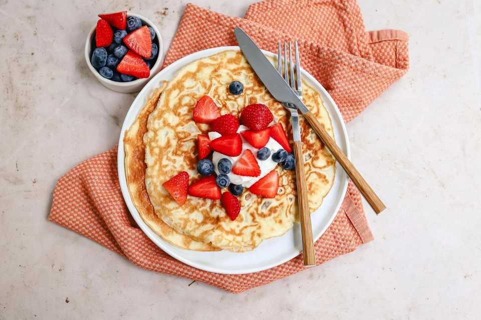 Mascarpone pannenkoek met zomerfruit