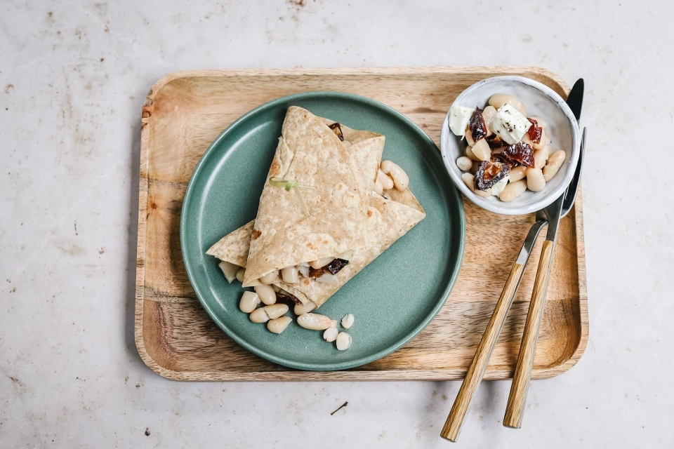 Wrap met cannellini bonensalade