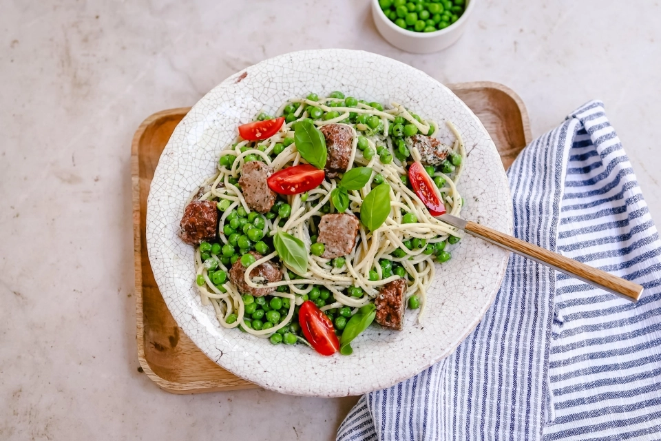 Spaghetti met falafel & pestosaus