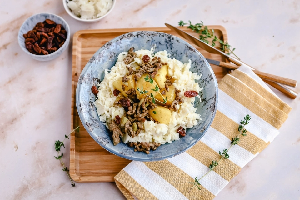 Zuurkool stamppot met gehakt & ananas