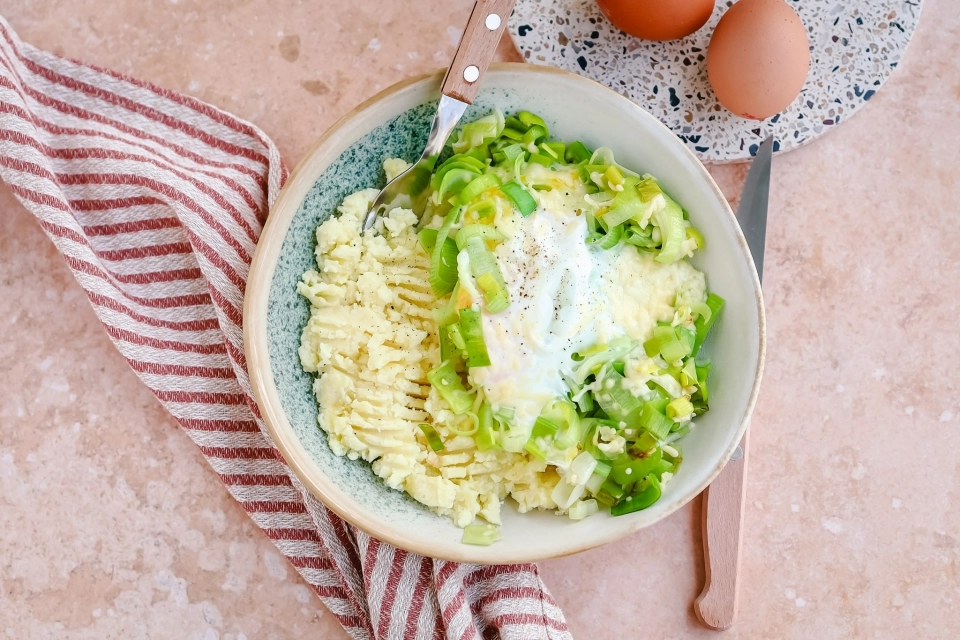Eiwitrijke roerbak met prei
