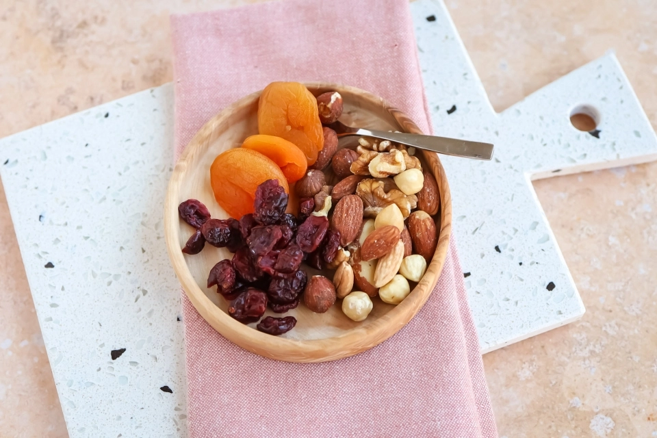 Noten met abrikozen & cranberry's