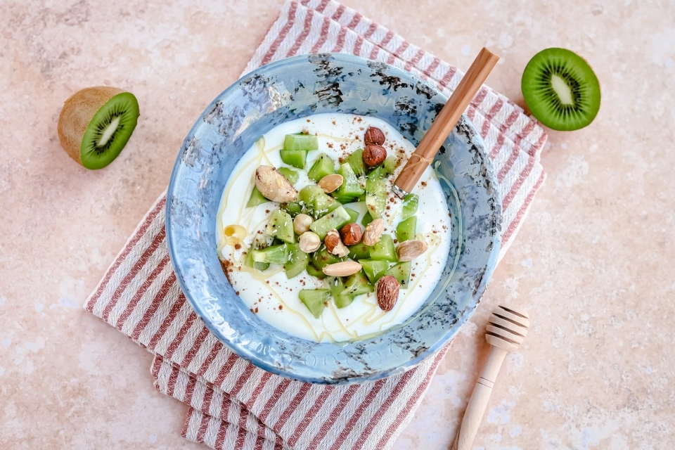 Yoghurt met kiwi & kaneel