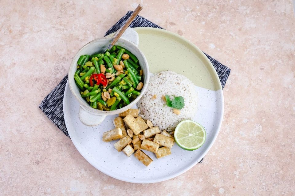 Rijst met tofu & kokosboontjes