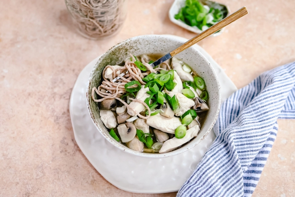 Noedels met kip & champignons