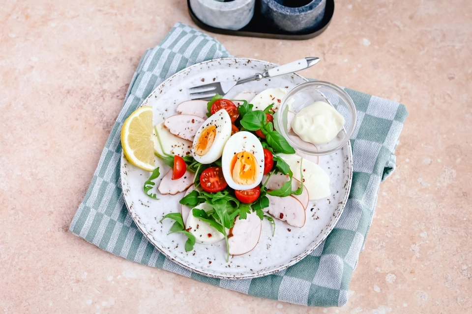 Carpaccio van gerookte kip & mozzarella