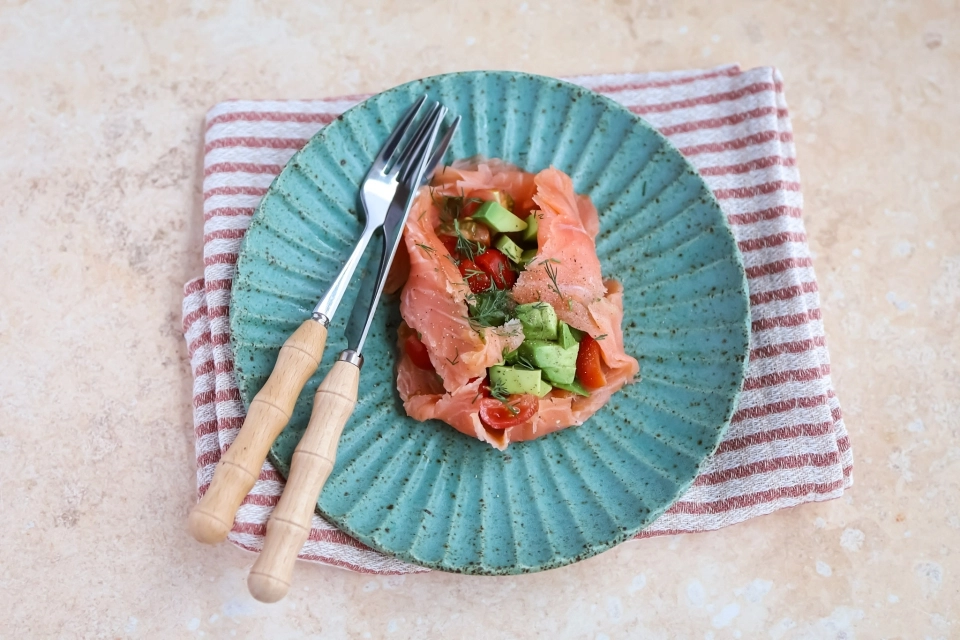 Gerookte zalm pakketjes met avocado
