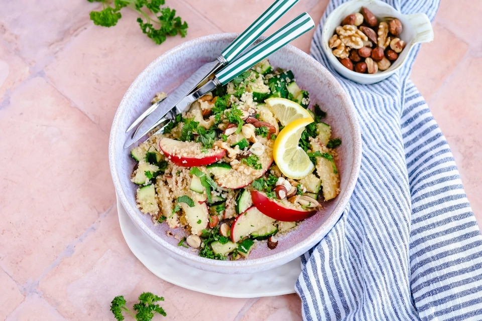Couscous met appel & rozijnen