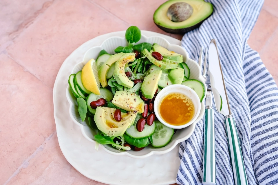 Mexicaanse salade met kidneybonen & avocado