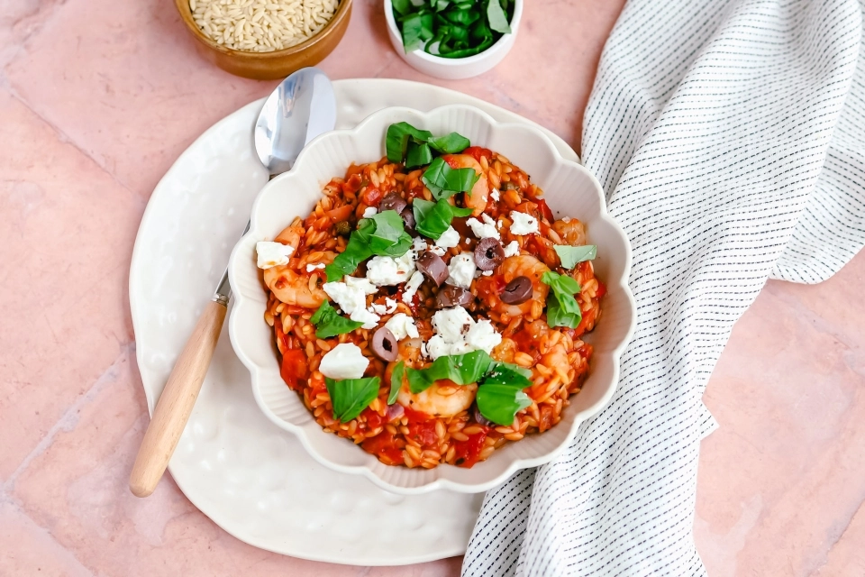 Orzo pannetje met garnalen & feta