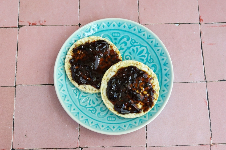 Maïswafels met appelstroop
