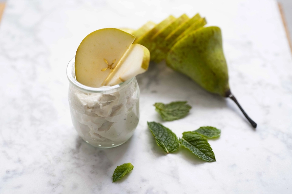 Peer reepjes met zuivelspread