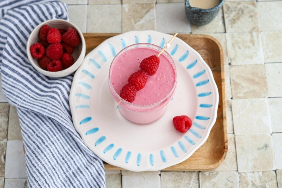Roze ontbijt smoothie